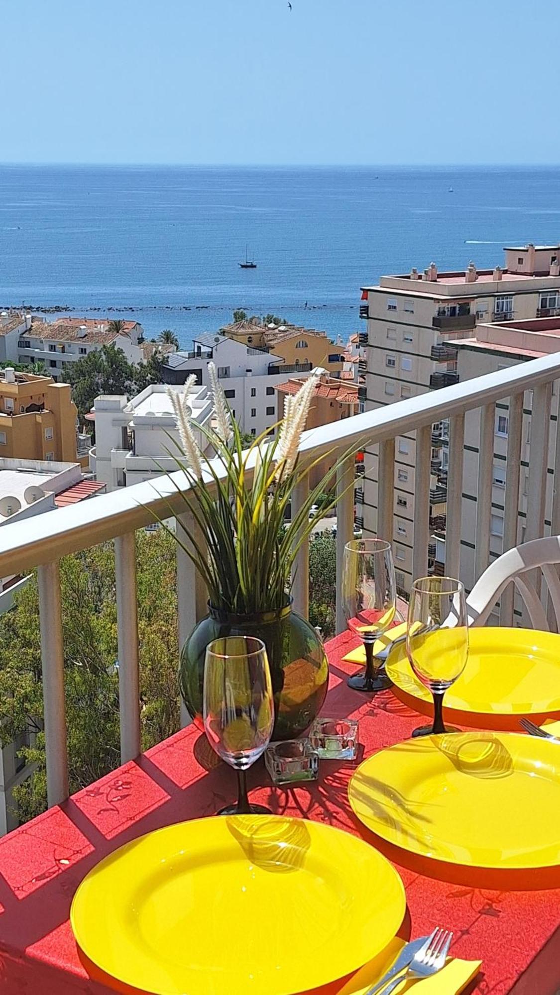 Jupiter Apartment Sea View Benalmadena Bagian luar foto